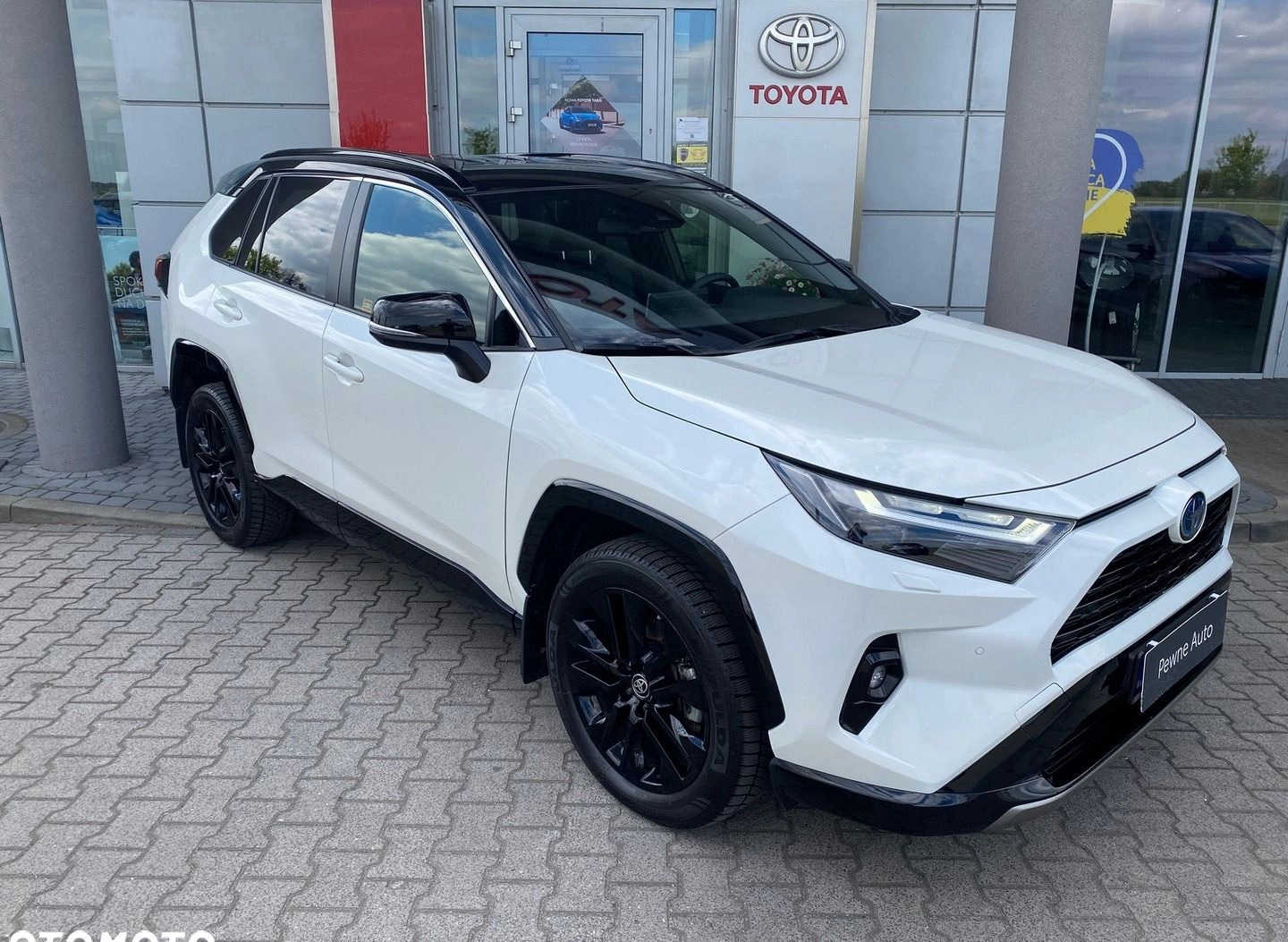 Toyota RAV4 cena 179900 przebieg: 18240, rok produkcji 2022 z Częstochowa małe 232